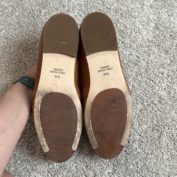 Brown cole haan 7.5 loafers - Picture 4 of 6